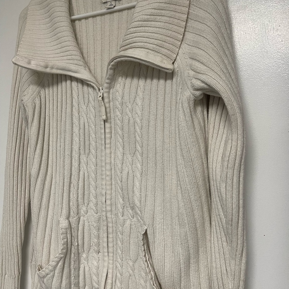 Women’s St. John’s bay sweater
